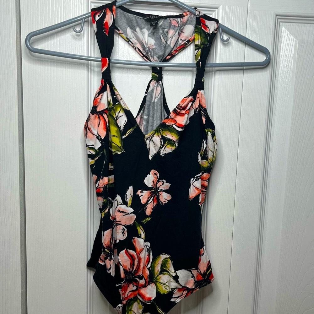 GUESS Women's Top Small Tank Bodysuit Twist
Strap V Neck Floral pattern